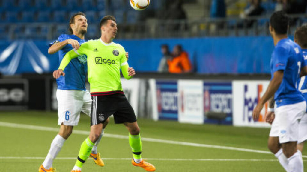 UHELDIG: 40-åringen Daniel Berg Hestad storspilte på Moldes midtbane, men var uheldig da Ajax utlignet.
Foto: Svein Ove Ekornesvåg / NTB scanpix UHELDIG: 40-åringen Daniel Berg Hestad storspilte på Moldes midtbane, men var uheldig da Ajax utlignet.
Foto: Svein Ove Ekornesvåg / NTB scanpix