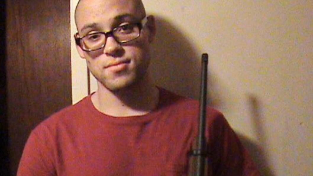 HADDE 13 VÅPEN: 26 år gamle Chris Harper Mercer hadde 13 skytevåpen, alle kjøpt lovlig. Han hadde med seg seks av dem da han drepte ni personer på Umpqua College i Oregon. Foto: MySpace via AP Photo HADDE 13 VÅPEN: 26 år gamle Chris Harper Mercer hadde 13 skytevåpen, alle kjøpt lovlig. Han hadde med seg seks av dem da han drepte ni personer på Umpqua College i Oregon. Foto: MySpace via AP Photo