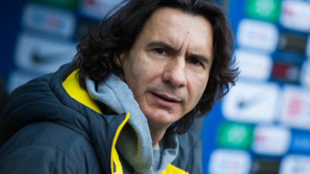 ASSISTENT?: Klopp ønsker å ha med seg Zeljko Buvac til Liverpool. Foto: Lukas Schulze/dpa ASSISTENT?: Klopp ønsker å ha med seg Zeljko Buvac til Liverpool. Foto: Lukas Schulze/dpa