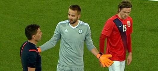 Keeperen fikk krampe etter en knapp time da U21-gutta rundspilte Kasakhstan Keeperen fikk krampe etter en knapp time da U21-gutta rundspilte Kasakhstan