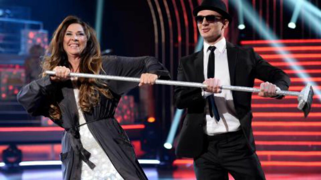 TILBAKE: Gro-Helen Tørum steppet inn da Christopher Mørch Husby trakk seg fra konkurransen, og fikk kun to dager på å øve på showdansen sammen med dansepartner Ivo Havranek. Foto Stella Pictures TILBAKE: Gro-Helen Tørum steppet inn da Christopher Mørch Husby trakk seg fra konkurransen, og fikk kun to dager på å øve på showdansen sammen med dansepartner Ivo Havranek. Foto Stella Pictures