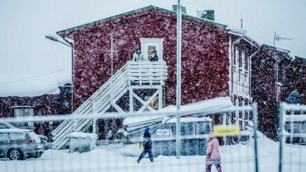 FULL STANS: På fredag erklærte Russland at de ikke vil ta imot asylsøkere fra Norge over grensa på Storskog. Asylsøkerne i Vestleiren i Kirkenes får dermed oppholde seg i landet i uviss tid. Foto: Thomas Rasmus Skaug / Dagbladet FULL STANS: På fredag erklærte Russland at de ikke vil ta imot asylsøkere fra Norge over grensa på Storskog. Asylsøkerne i Vestleiren i Kirkenes får dermed oppholde seg i landet i uviss tid. Foto: Thomas Rasmus Skaug / Dagbladet