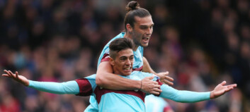 Hangeland og Palace ble redusert til ti mann og tapte mot West Ham Hangeland og Palace ble redusert til ti mann og tapte mot West Ham