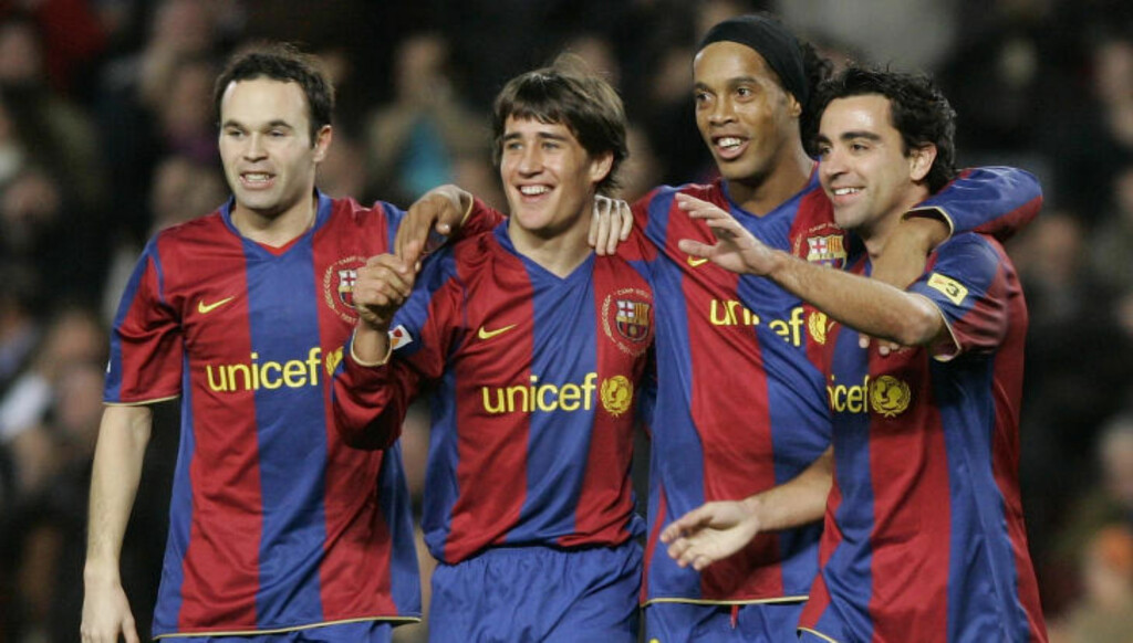 STJERNESKUDD: Bojan ble spådd en karriere som en av verdens beste spillere i Barcelona. Her sammen med Andres Iniesta, Ronaldinho og Xavi i 2007. Foto: Scanpix STJERNESKUDD: Bojan ble spådd en karriere som en av verdens beste spillere i Barcelona. Her sammen med Andres Iniesta, Ronaldinho og Xavi i 2007. Foto: Scanpix