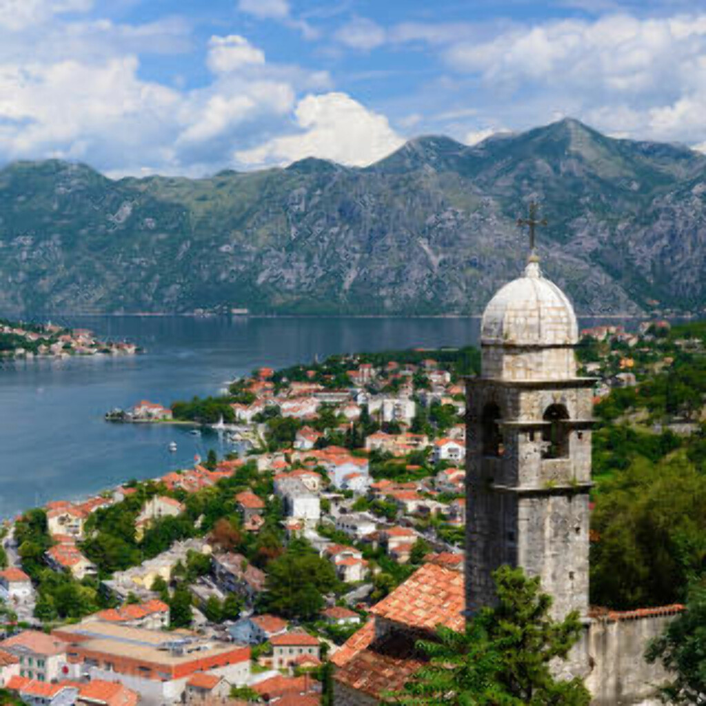 BESTE BY: Skal du bare besøke en by til neste år, må du dra til Kotor i Montenegro, ifølge Lonely Planet. Foto: WINDU / NTB SCANPIX BESTE BY: Skal du bare besøke en by til neste år, må du dra til Kotor i Montenegro, ifølge Lonely Planet. Foto: WINDU / NTB SCANPIX