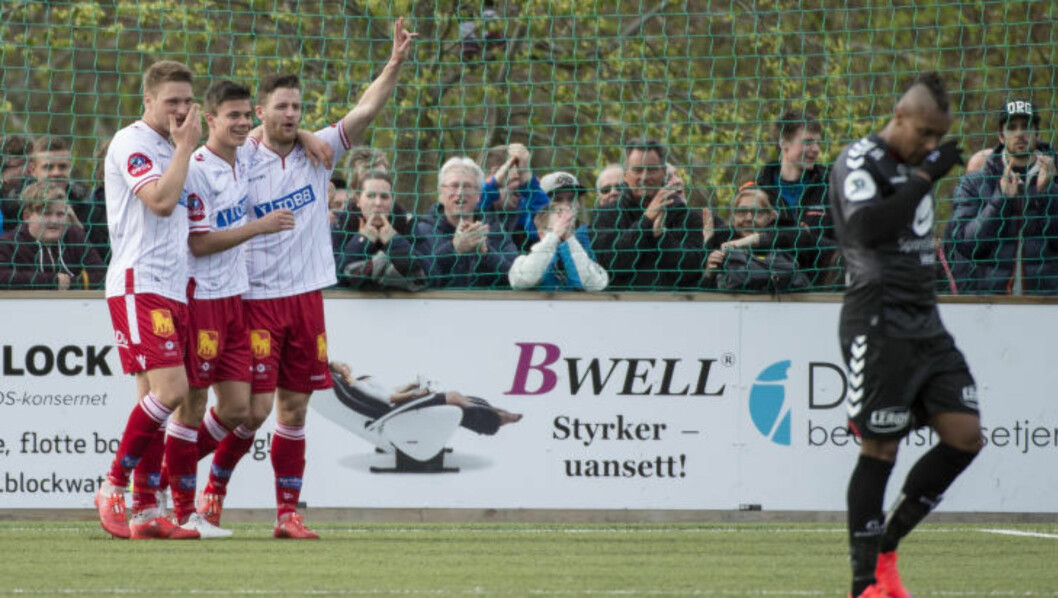 <strong>HVIT JUBEL:</strong> Det ble Levangers dag i Levanger. Foto: Ned Alley / NTB scanpix <strong>HVIT JUBEL:</strong> Det ble Levangers dag i Levanger. Foto: Ned Alley / NTB scanpix