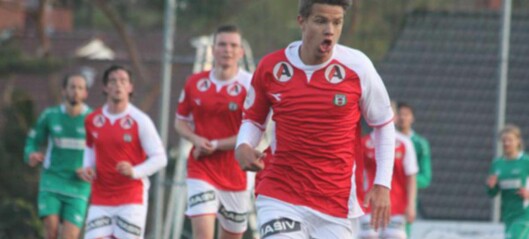 Norsk 16-åring til Lyon Norsk 16-åring til Lyon