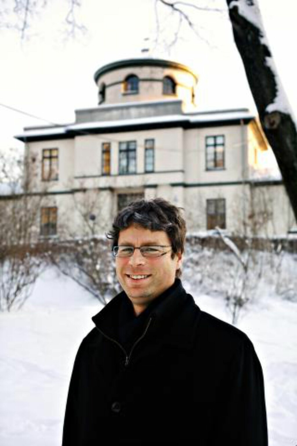 - EN VIKTIG DEL: Frode Helland, leder for Senter for Ibsen-studier, er ikke svært bekymret for at Grand Café forsvinner, men håper likevel at kulturarven blir ivaretatt. Foto: Dagbladet - EN VIKTIG DEL: Frode Helland, leder for Senter for Ibsen-studier, er ikke svært bekymret for at Grand Café forsvinner, men håper likevel at kulturarven blir ivaretatt. Foto: Dagbladet