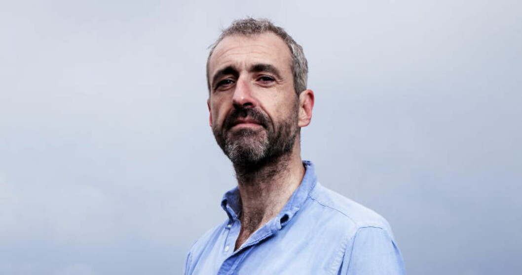 - SOM TERROR: - Ebola er som terror for alle som er i nærheten av det. Vi har en stor jobb foran oss for å bidra til å få lokalsamfunnene på beina igjen, sier generalsekretær i Plan Norge, Olaf Thommessen.
Foto: Lars Myhren Holand - SOM TERROR: - Ebola er som terror for alle som er i nærheten av det. Vi har en stor jobb foran oss for å bidra til å få lokalsamfunnene på beina igjen, sier generalsekretær i Plan Norge, Olaf Thommessen.
Foto: Lars Myhren Holand