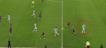 Kontroversiell scoring da Juventus banket Milan Kontroversiell scoring da Juventus banket Milan