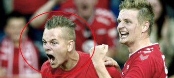 - Jeg skjønte ingenting. Plutselig sto jeg og holdt rundt en jeg ikke kjenner - Jeg skjønte ingenting. Plutselig sto jeg og holdt rundt en jeg ikke kjenner