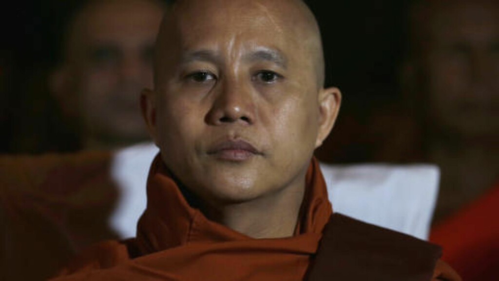 RADIKA: Buddhistmunker Ashin Wirathu, leder av 969-bevegelsen har kalt seg selv den «burmesiske bin Laden» og er svørt islamfiendtlig. Fremmedfrykt og religiøs nasjonalisme har fått større grobunn i Burma etter de demokratiske og økonomiske reformene i landet. Foto: REUTERS/Dinuka Liyanawatte/NTB Scanpix RADIKA: Buddhistmunker Ashin Wirathu, leder av 969-bevegelsen har kalt seg selv den «burmesiske bin Laden» og er svørt islamfiendtlig. Fremmedfrykt og religiøs nasjonalisme har fått større grobunn i Burma etter de demokratiske og økonomiske reformene i landet. Foto: REUTERS/Dinuka Liyanawatte/NTB Scanpix