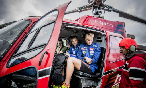 SKILLER SEG UT: Dette helikopterstuntet overrasket den italienske skiskytterprofilen Dorothea Wierer. Foto: Thomas Rasmus Skaug / Dagbladet SKILLER SEG UT: Dette helikopterstuntet overrasket den italienske skiskytterprofilen Dorothea Wierer. Foto: Thomas Rasmus Skaug / Dagbladet