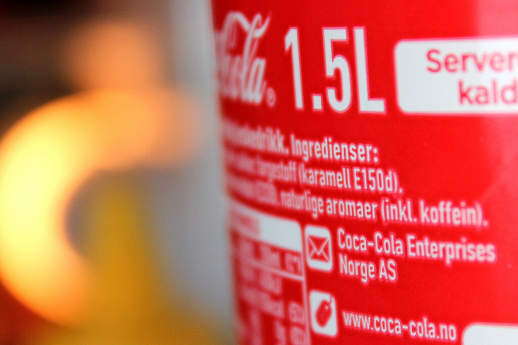 HEMMELIG: Vi spurte også Coca-Cola hva de har i sin aroma. Naturlig nok fikk vi ingen svar fra dem heller. Foto: OLE PETTER BAUGERØD STOKKE HEMMELIG: Vi spurte også Coca-Cola hva de har i sin aroma. Naturlig nok fikk vi ingen svar fra dem heller. Foto: OLE PETTER BAUGERØD STOKKE