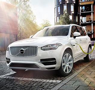 Kundene står i kø for nye Volvo XC90 Kundene står i kø for nye Volvo XC90