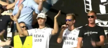 Her synger, klapper og danser Rosenborg-stjernene med fansen Her synger, klapper og danser Rosenborg-stjernene med fansen
