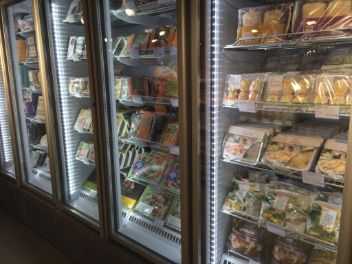 FERSKT I STORBRITANNIA, FRYST I NORGE: M&S' ferske ferdigretter kommer i fryst utgave i Norge. Foto: KRISTIN SØRDAL FERSKT I STORBRITANNIA, FRYST I NORGE: M&S' ferske ferdigretter kommer i fryst utgave i Norge. Foto: KRISTIN SØRDAL