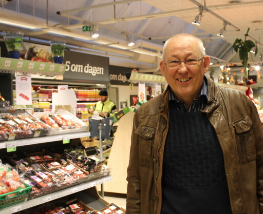 SIKRER KVALITETEN: Jens Strøm i Bama. Foto: ELISABETH DALSEG SIKRER KVALITETEN: Jens Strøm i Bama. Foto: ELISABETH DALSEG