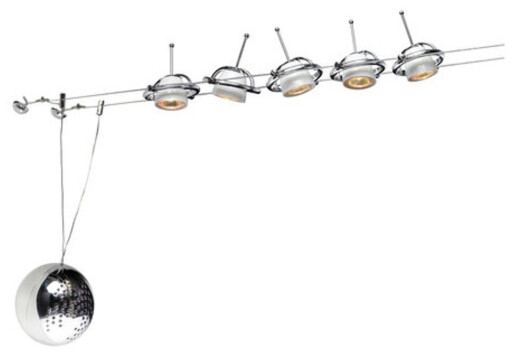 Spotter i lavvolts trådoppheng. Foto: IKEA Spotter i lavvolts trådoppheng. Foto: IKEA