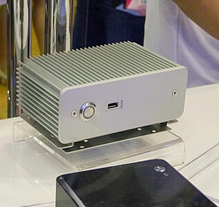 Intel lanserer vifteløs mini-PC Intel lanserer vifteløs mini-PC