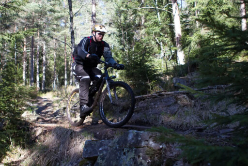 I SKOGEN: Sverre på tur i Lillomarka utenfor Oslo. Foto: Anders Anker-Rasch I SKOGEN: Sverre på tur i Lillomarka utenfor Oslo. Foto: Anders Anker-Rasch