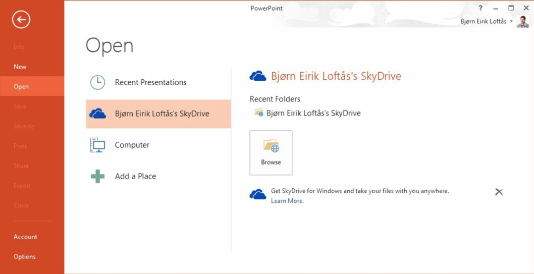 SkyDrive er tett integrert, her fra PowerPoint. SkyDrive er tett integrert, her fra PowerPoint.