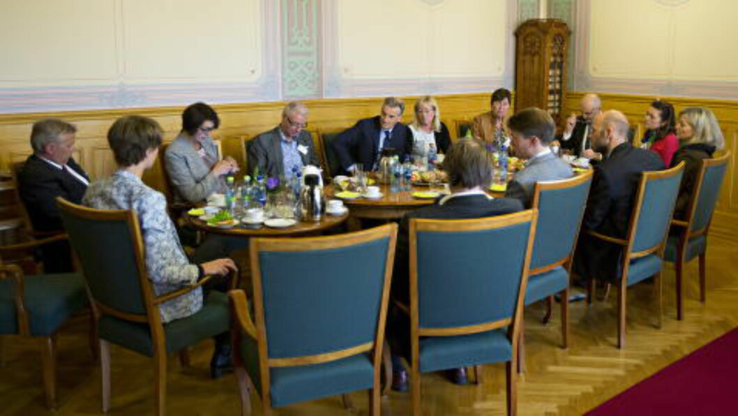 <strong>TOPPMØTE:</strong> Dag Terje Andersen, arbeids- og sosialpolitisk talsperson i AP, var vertskap for arbeidslivskriminalitetsmøtet på Stortinget i går. Foto: Torbjørn Berg / Dagbladet <strong>TOPPMØTE:</strong> Dag Terje Andersen, arbeids- og sosialpolitisk talsperson i AP, var vertskap for arbeidslivskriminalitetsmøtet på Stortinget i går. Foto: Torbjørn Berg / Dagbladet