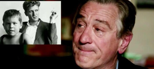 Robert De Niro rørt til tårer når han snakker om sin homofile kunstnerpappa Robert De Niro rørt til tårer når han snakker om sin homofile kunstnerpappa