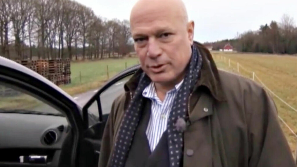 TROLLJEGER:Robert Aschberg ' s nye serie Trolljegerne på TV3 har skapt debatt. Foto: TV3 TROLLJEGER:Robert Aschberg ' s nye serie Trolljegerne på TV3 har skapt debatt. Foto: TV3