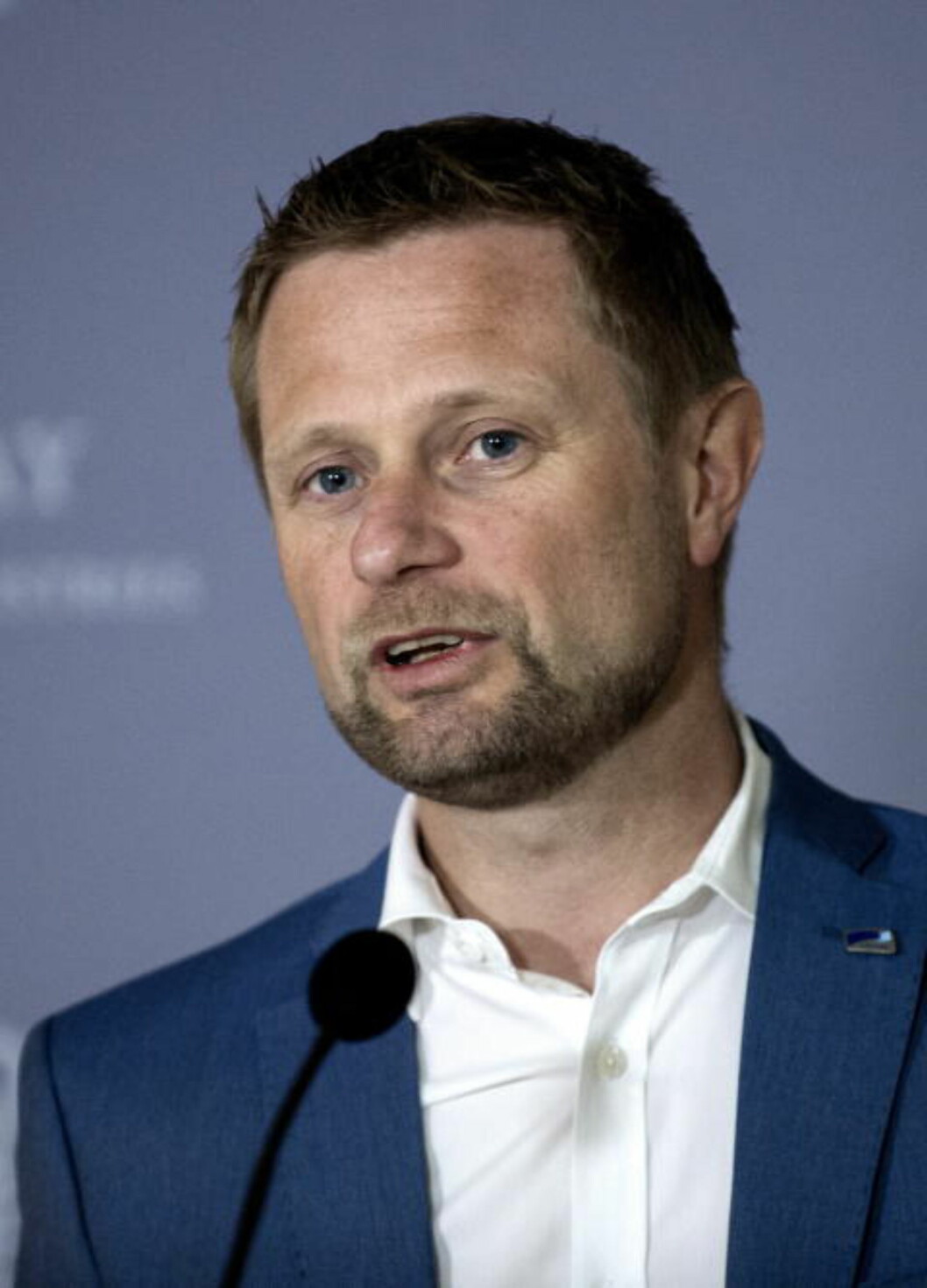 <strong>HAR BEDT OM REDEGJØRELSE:</strong> Helse- og omsorgsminister Bent Høie (H) har bedt Helsetilsynet orientere ham om hvordan de håndterer leger som begår seksuelle overgrep mot pasienter. Foto: Øistein Norum Monsen / DAGBLADET <strong>HAR BEDT OM REDEGJØRELSE:</strong> Helse- og omsorgsminister Bent Høie (H) har bedt Helsetilsynet orientere ham om hvordan de håndterer leger som begår seksuelle overgrep mot pasienter. Foto: Øistein Norum Monsen / DAGBLADET