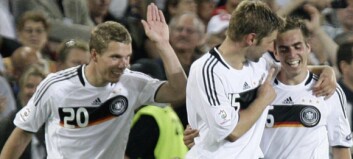 Hitzlsperger hylles for å stå frem som homofil Hitzlsperger hylles for å stå frem som homofil