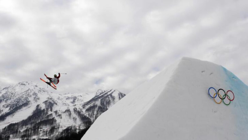 <strong>HØYT OPPE:</strong> Howell var overlegen i finalen i slopestyle. Foto: AFP / FRANCK FIFE / NTB SCANPIX <strong>HØYT OPPE:</strong> Howell var overlegen i finalen i slopestyle. Foto: AFP / FRANCK FIFE / NTB SCANPIX