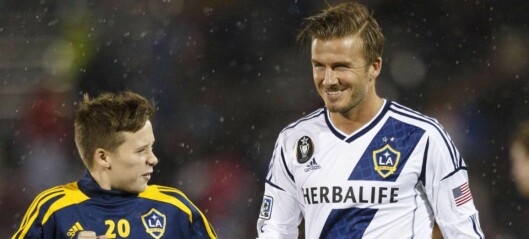 Brooklyn Beckham trener med Manchester United Brooklyn Beckham trener med Manchester United