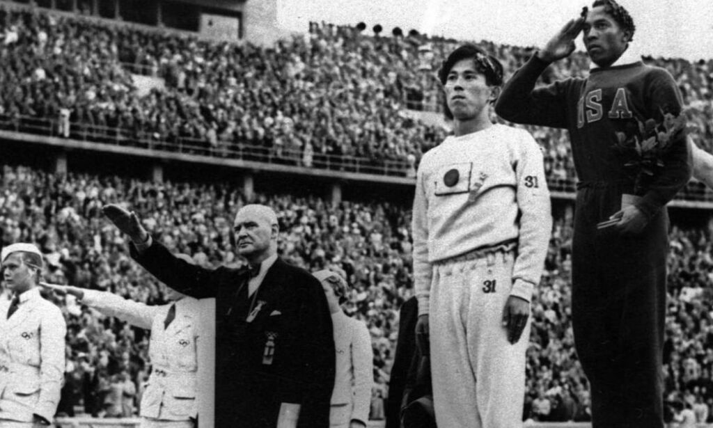 image: Nå kan du sikre deg Jesse Owens' gullmedalje fra Berlin-OL