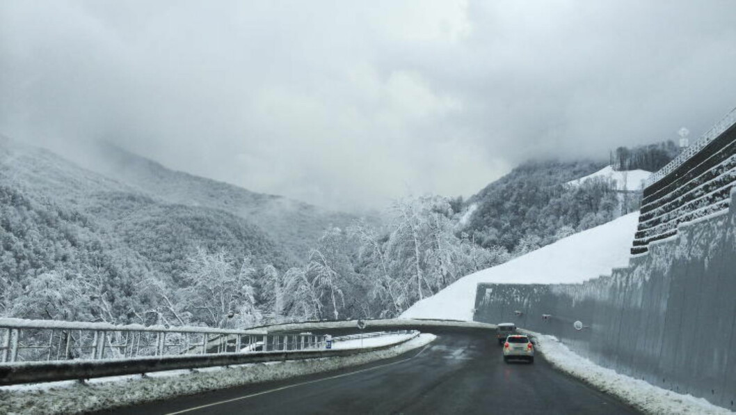 <strong>NOK AV SNØ:</strong> Det er hvitt og fint i fjellene der snø-øvelsene skal avholdes, men begrenset med treningsløyper utenfor konkurranse.
Foto: Håkon Eikesdal <strong>NOK AV SNØ:</strong> Det er hvitt og fint i fjellene der snø-øvelsene skal avholdes, men begrenset med treningsløyper utenfor konkurranse.
Foto: Håkon Eikesdal