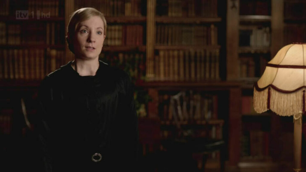 BLIR OVERFALT: I den tredje episoden av sesong fire av «Downton Abbey» blir hushjelpen Anna Bates offer for et brutalt overgrep, noe som har fått fansen til å rase. Foto: Stella Pictures BLIR OVERFALT: I den tredje episoden av sesong fire av «Downton Abbey» blir hushjelpen Anna Bates offer for et brutalt overgrep, noe som har fått fansen til å rase. Foto: Stella Pictures