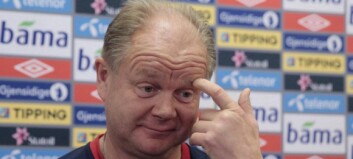 Høgmo dro fram en sprettball for å forklare tapet mot Slovenia Høgmo dro fram en sprettball for å forklare tapet mot Slovenia