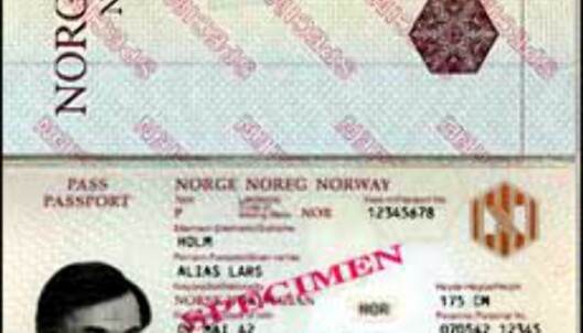 Slik ser et maskinlesbart pass ut. <br />
<i>Foto: Den amerikanske ambassaden</i> Foto: Den amerikanske ambassaden Slik ser et maskinlesbart pass ut. <br />
<i>Foto: Den amerikanske ambassaden</i> Foto: Den amerikanske ambassaden