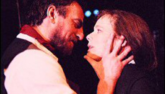 Paul Ottar Haga og Elisabeth Matheson i Duuns klassiker <i>Juvikfolke</I> på Det Norske Theatret. Paul Ottar Haga og Elisabeth Matheson i Duuns klassiker <i>Juvikfolke</I> på Det Norske Theatret.
