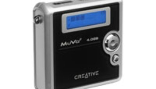 Creative MuVo leveres med en kapasitet på inntil 4 GB - til tross for at den bare måler 6.6 x 2 x 6.6 cm og veier 91 gram. Creative MuVo leveres med en kapasitet på inntil 4 GB - til tross for at den bare måler 6.6 x 2 x 6.6 cm og veier 91 gram.