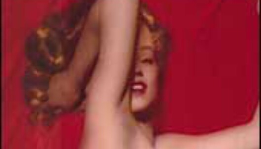 Marilyn Monroes tidlige erotiske bilder er utstilt i LAs erotikkmuseum. Foto: theeroticmuseum.com Marilyn Monroes tidlige erotiske bilder er utstilt i LAs erotikkmuseum. Foto: theeroticmuseum.com