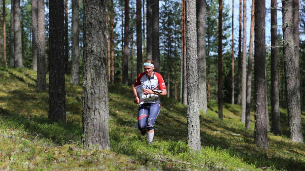 SKUFFET: Mari Fasting gjorde en god start, men misset mot slutten og falt ut av kampen om medlaje. Foto: Jens O. Kløvrud/Dagbladet. SKUFFET: Mari Fasting gjorde en god start, men misset mot slutten og falt ut av kampen om medlaje. Foto: Jens O. Kløvrud/Dagbladet.