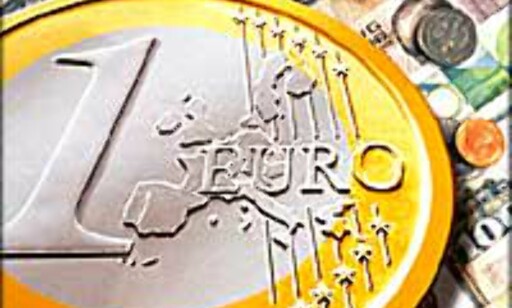 For tiden er euroen dyr og dollaren billig for deg som tar utgangspunkt i kroner. For tiden er euroen dyr og dollaren billig for deg som tar utgangspunkt i kroner.