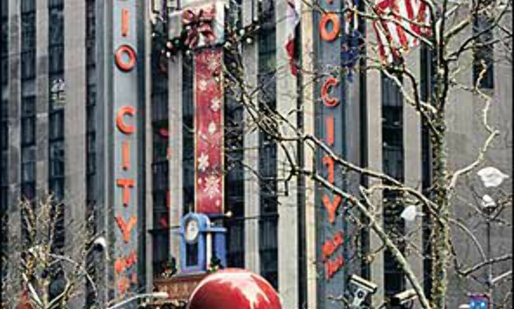 Radio City Music Hall i festskrud. Bilde: Copyright Kevin McCormick/NYC & Company, Inc Foto: Copyright Kevin McCormick/NYC & Company, Inc Radio City Music Hall i festskrud. Bilde: Copyright Kevin McCormick/NYC & Company, Inc Foto: Copyright Kevin McCormick/NYC & Company, Inc