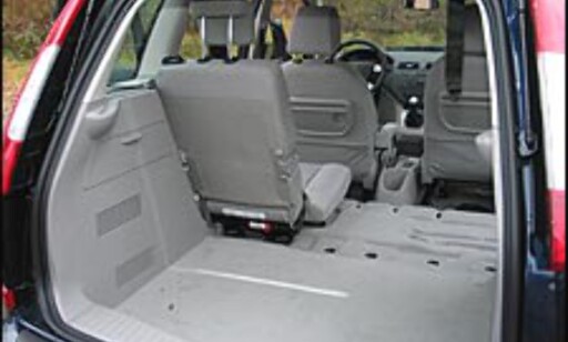 image: 4. Ford Focus C-Max: Kjørebilen image: 4. Ford Focus C-Max: Kjørebilen