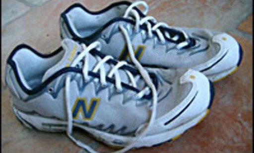 image: New Balance 832 image: New Balance 832