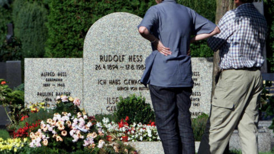 <strong>ETTER EGET ØNSKE:</strong> Hess' familie hadde sommersted i Wunsiedel, og han ble begravet her etter eget ønske. Foto: REUTERS/Michael Dalder/Files <strong>ETTER EGET ØNSKE:</strong> Hess' familie hadde sommersted i Wunsiedel, og han ble begravet her etter eget ønske. Foto: REUTERS/Michael Dalder/Files
