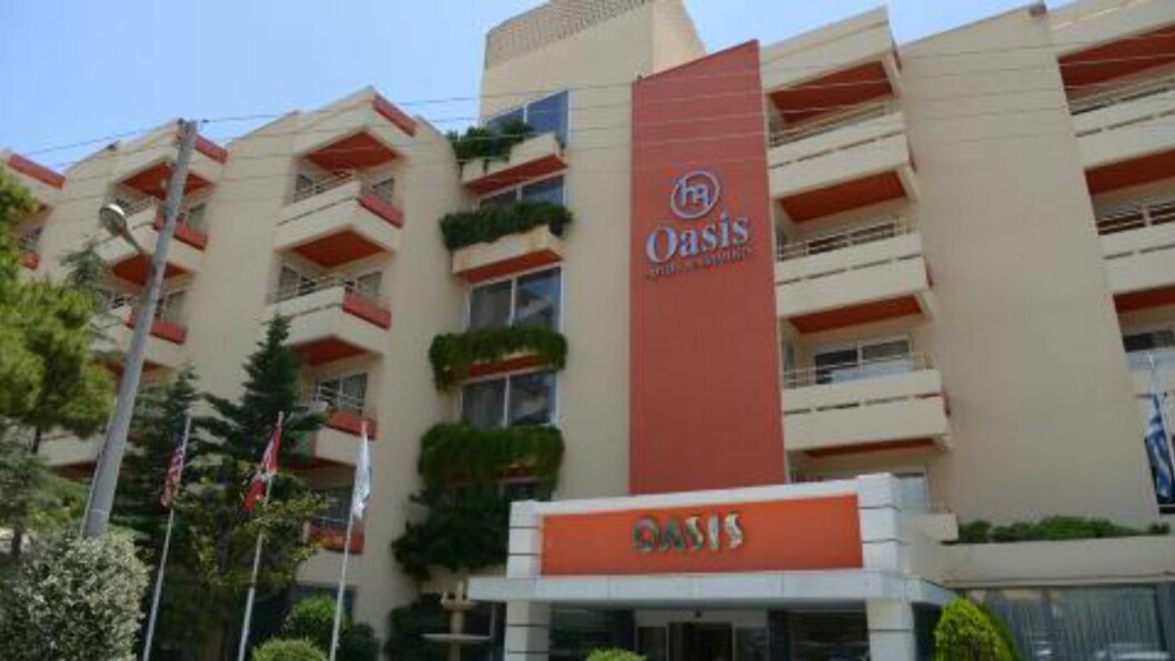 <strong> BODDE HER FIRE DØGN:</strong> Monica Barstad og hennes kollega/venninne bodde her på Oasis Hotel i bydelen Glyfada 26. - 30. mai. Foto: Andreas Markakis. <strong> BODDE HER FIRE DØGN:</strong> Monica Barstad og hennes kollega/venninne bodde her på Oasis Hotel i bydelen Glyfada 26. - 30. mai. Foto: Andreas Markakis.