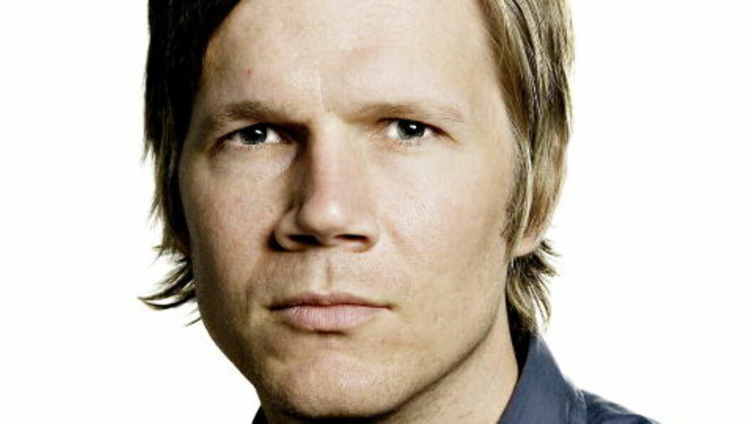 <strong>VENTET EN TIME:</strong> NRK-programleder Vegard Larsen måtte vente en time ekstra på Gardermoen i dag. FOTO: LARS EIVIND BONES / DAGBLADET <strong>VENTET EN TIME:</strong> NRK-programleder Vegard Larsen måtte vente en time ekstra på Gardermoen i dag. FOTO: LARS EIVIND BONES / DAGBLADET