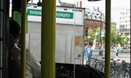 Etter noen minutters stillstand er lyset rødt Etter noen minutters stillstand er lyset rødt
